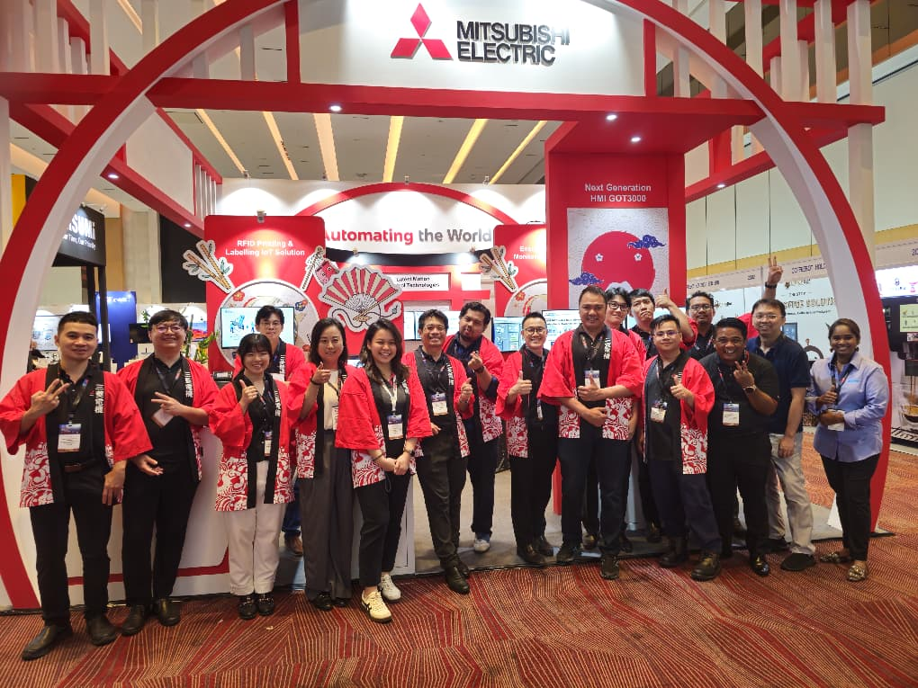 Our team in Happi coat